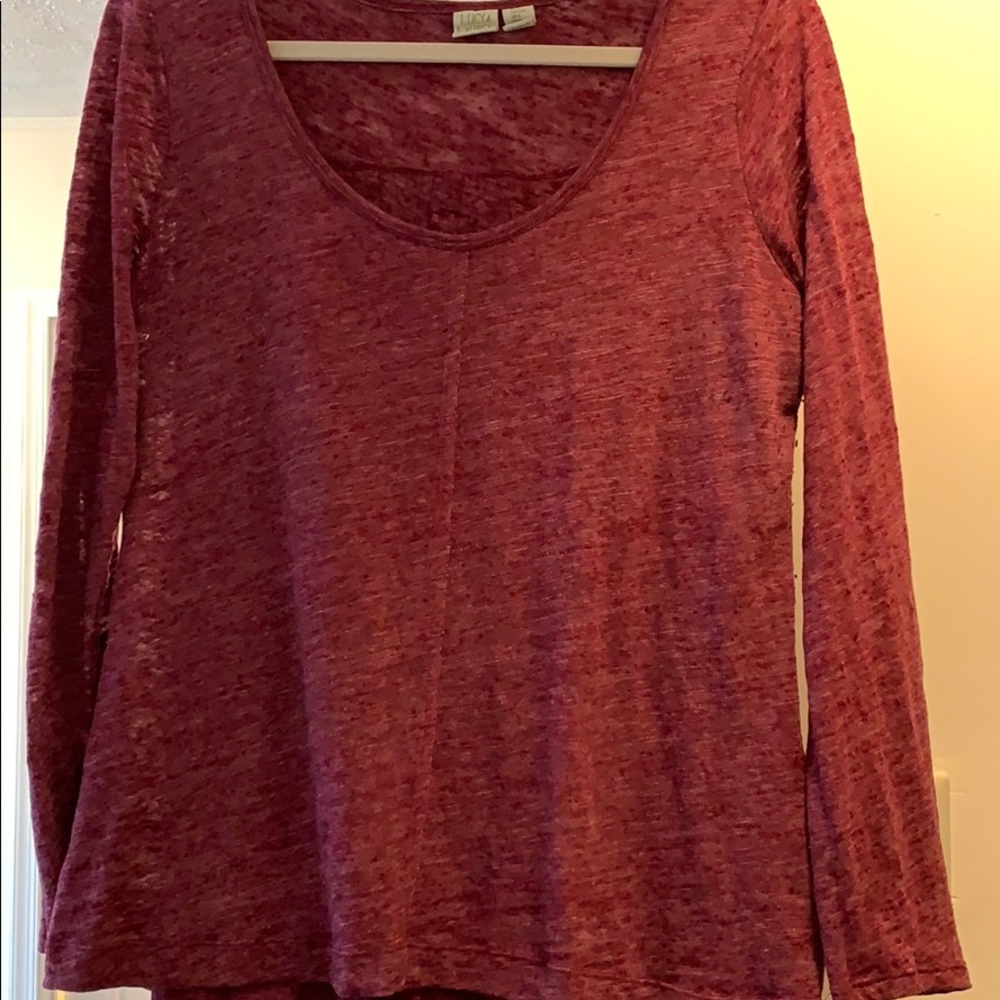 Thin knit top